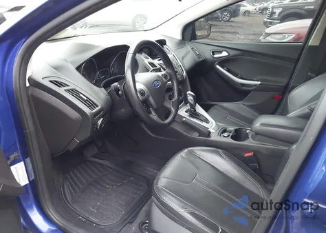 2014 Ford Focus Se z USA, uszkodzony, nr VIN 1FADP3F20EL410574